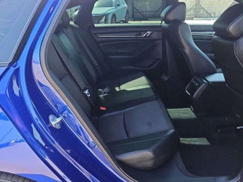 Used 2022 Honda Accord Sport image 26