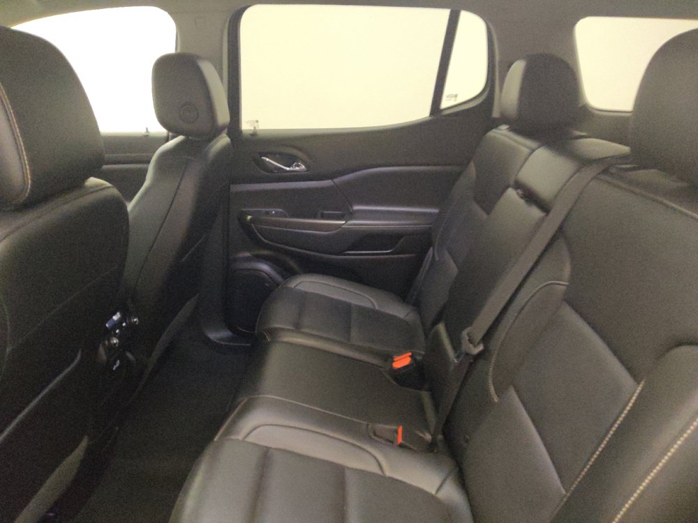 Used 2023 GMC Acadia SLT FWD image 18