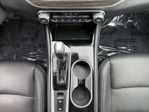 Used 2023 Nissan Altima 2.5 SL AWD/4WD image 11