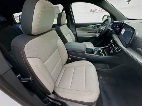 New 2026 Chevrolet Traverse LT w/ Sun and Wheel Package image 32