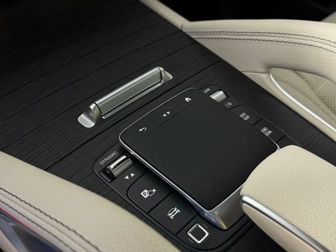 Used 2026 Mercedes-Benz GLE 580 4MATIC image 25