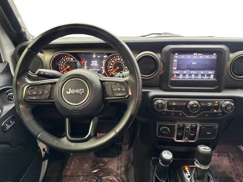 Used 2019 Jeep Wrangler Unlimited Sport S AWD/4WD image 51