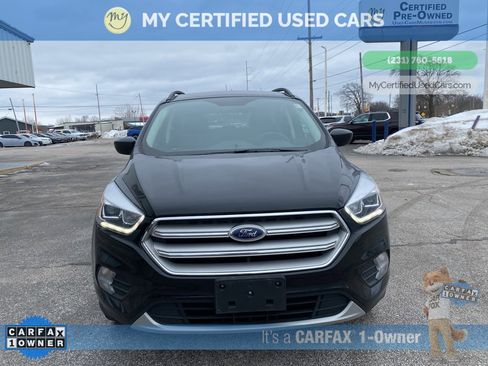 Used 2019 Ford Escape SEL image 2