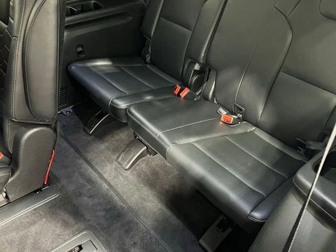 Used 2022 Kia Telluride SX w/ SX Prestige Package AWD/4WD image 14