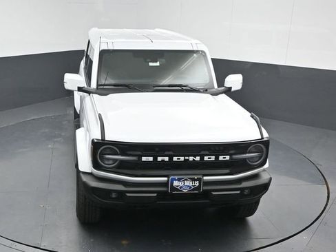 New 2025 Ford Bronco Outer Banks image 10