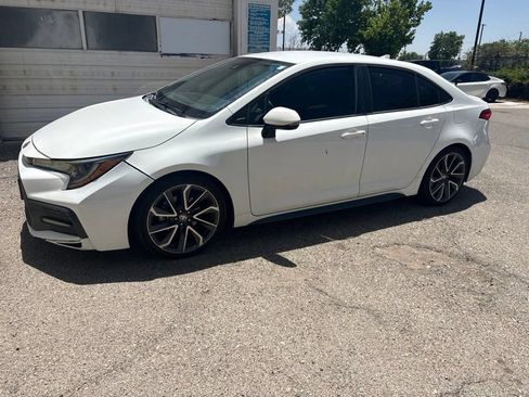 Used 2020 Toyota Corolla SE w/ Carpet Mat Package (TMS) FWD image 1