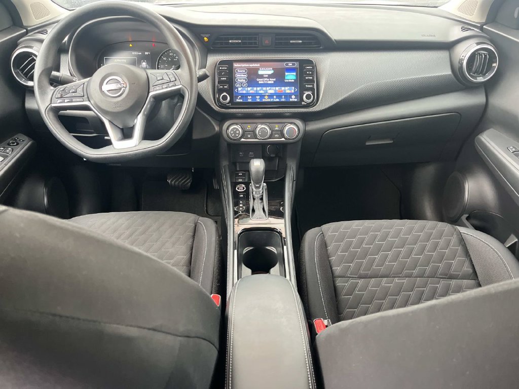 Used 2023 Nissan Kicks SV FWD image 12