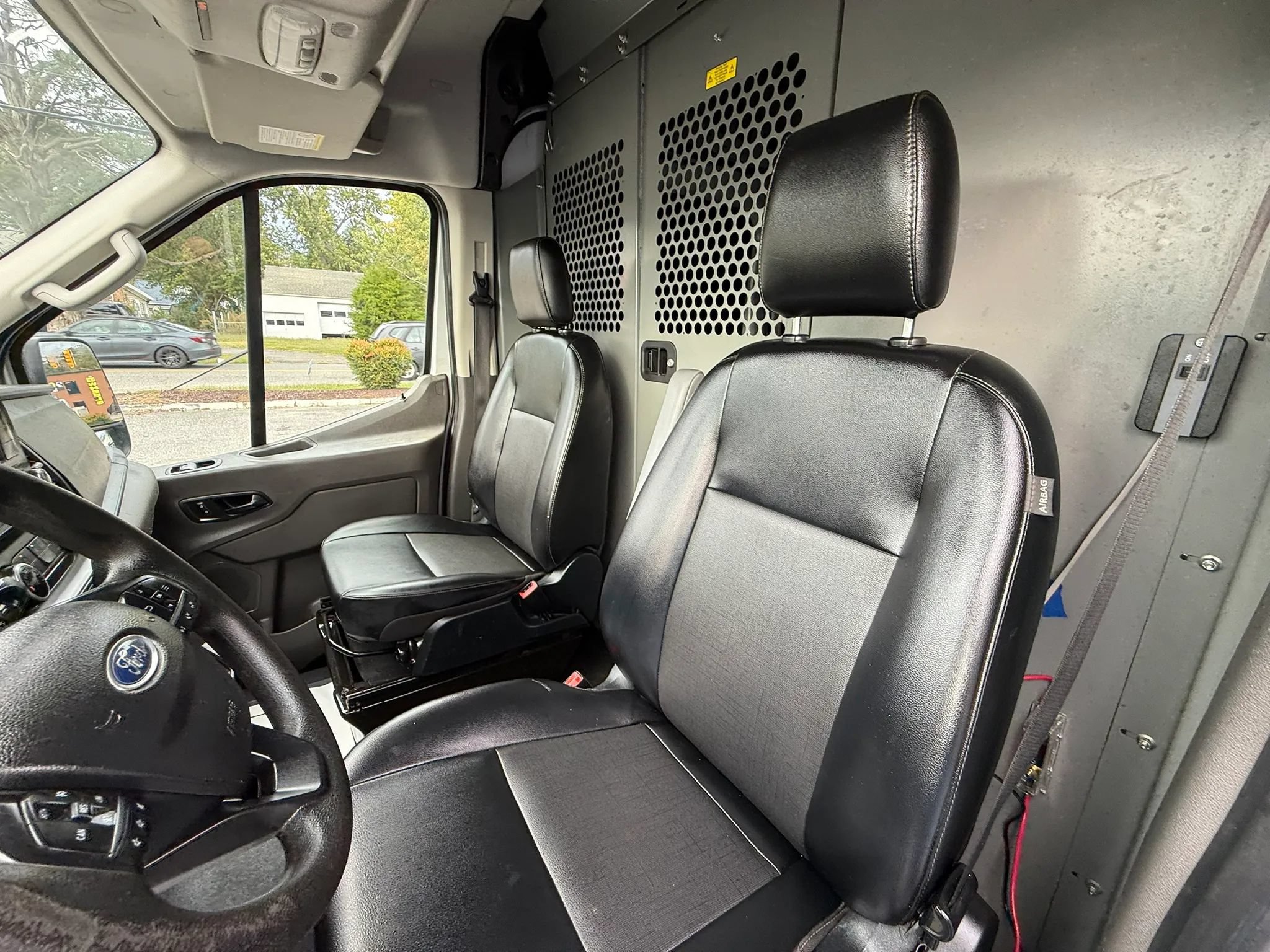 Used 2020 Ford Transit 250 Medium Roof w/ Load Area Protection Package RWD image 54