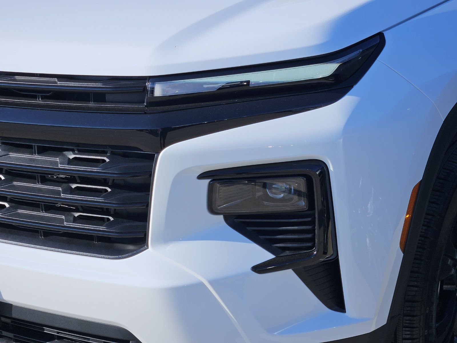 New 2027 Chevrolet Traverse LT w/ Midnight/Sport Edition FWD image 10