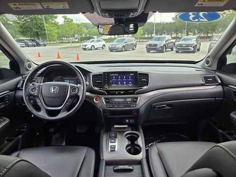 Used 2023 Honda Ridgeline RTL-E image 15