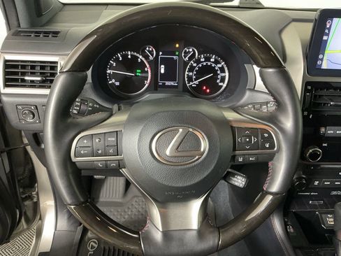 Used 2022 Lexus GX 460 Premium image 17