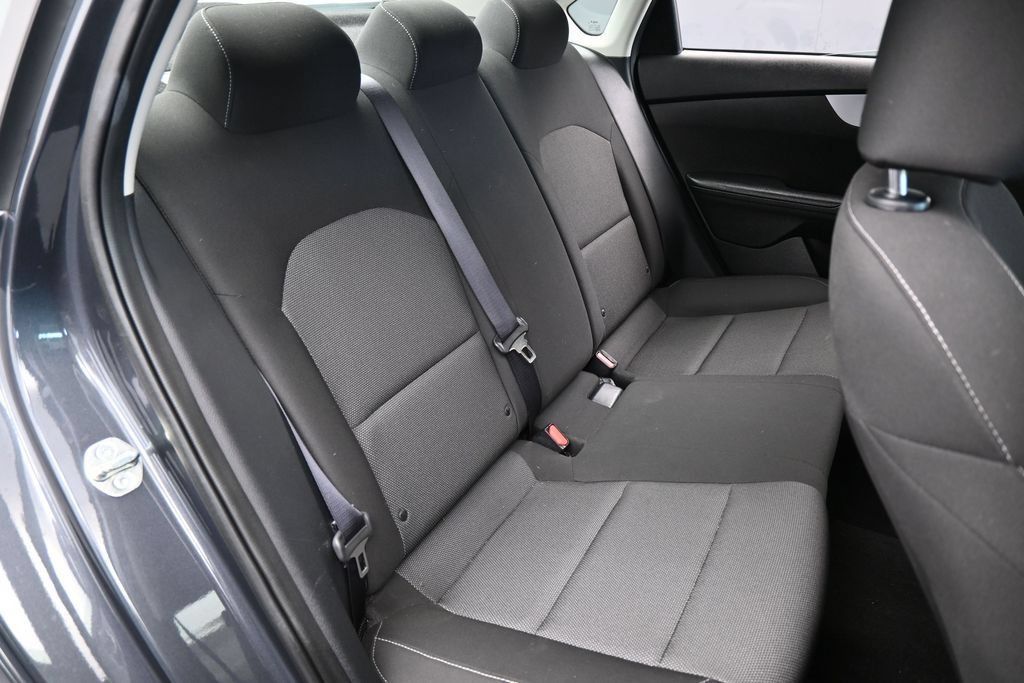 Used 2024 Kia Forte LXS FWD image 39