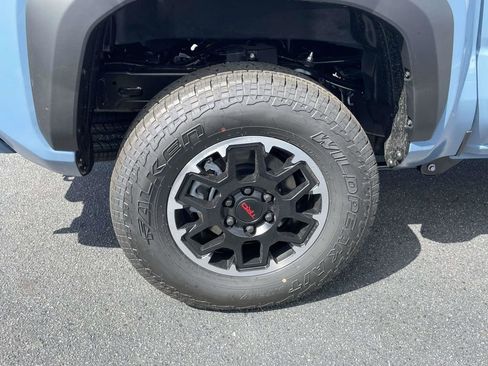 New 2026 Toyota Tacoma TRD Off-Road AWD/4WD image 10