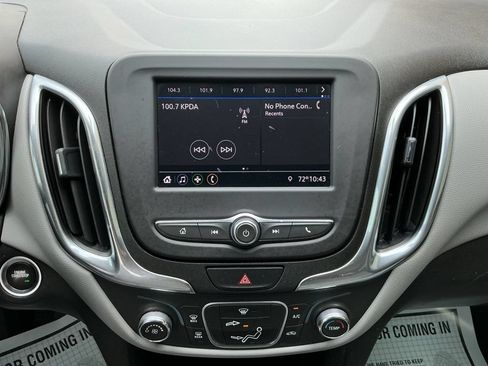 Used 2020 Chevrolet Equinox LS w/ LPO, Floor Liner Package FWD image 14