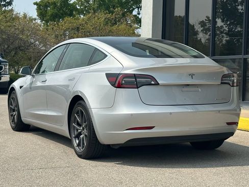 Used 2018 Tesla Model 3 Long Range image 7