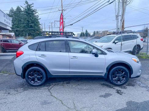 Used 2014 Subaru Crosstrek 2.0i Premium image 8