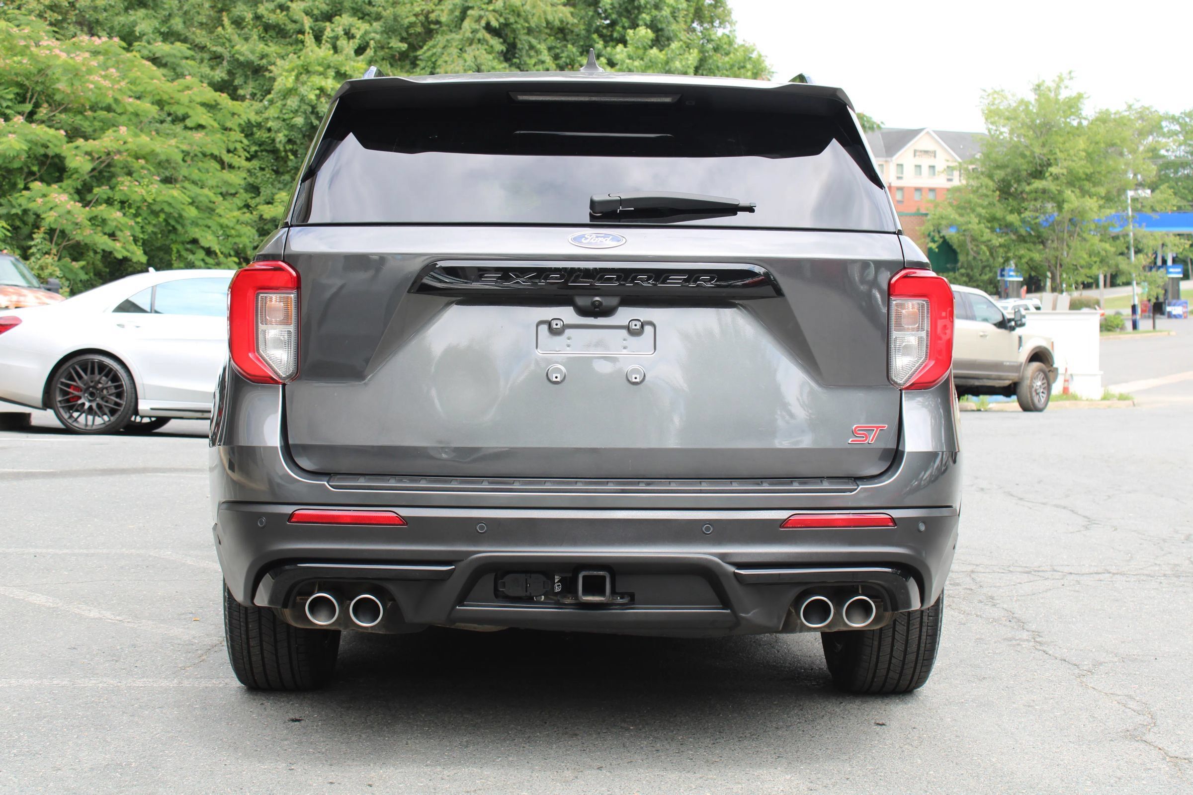 Used 2020 Ford Explorer ST AWD/4WD image 6
