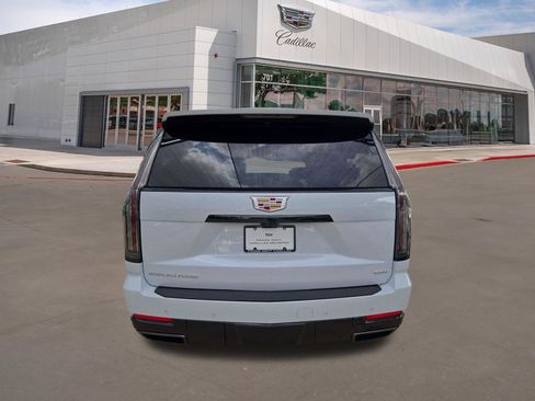 New 2026 Cadillac Escalade ESV Sport w/ Touring Package AWD/4WD image 5