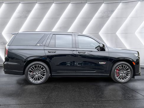 Used 2023 Cadillac Escalade V image 7