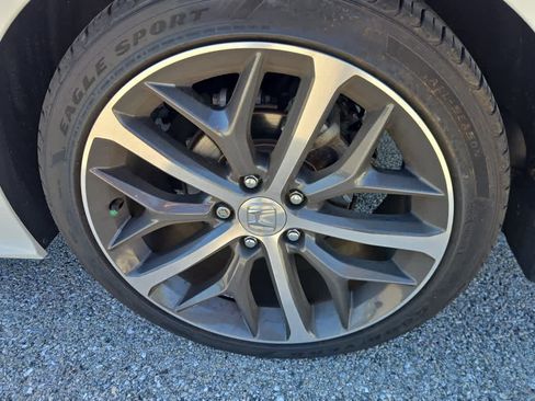 Used 2024 Honda Civic Touring image 19