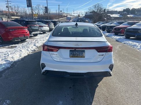 Certified 2023 Kia Forte GT-Line w/ GT-Line Premium Package image 4