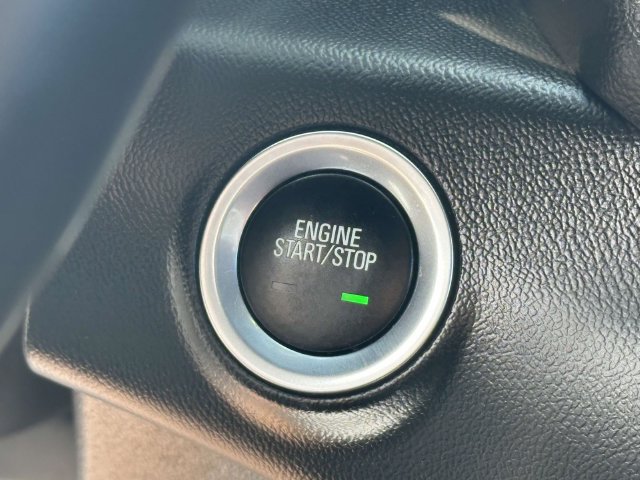 Certified 2024 GMC Terrain SLT FWD image 15