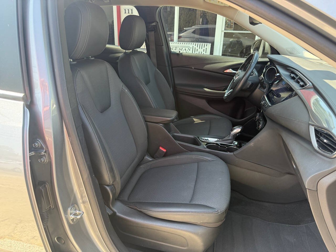 Used 2023 Buick Encore GX Select FWD image 8