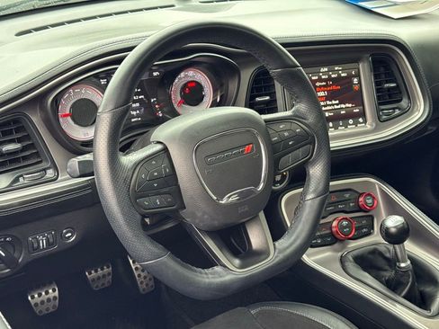 Used 2022 Dodge Challenger R/T Scat Pack image 18