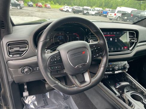 Used 2025 Dodge Durango R/T AWD/4WD image 9