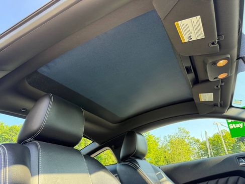 Used 2010 Ford Mustang GT RWD image 21