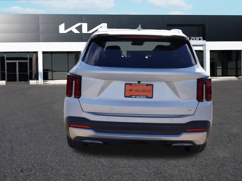 New 2026 Kia Sorento EX AWD/4WD image 4
