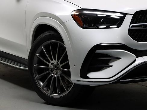 New 2026 Mercedes-Benz GLE 450 4MATIC image 3