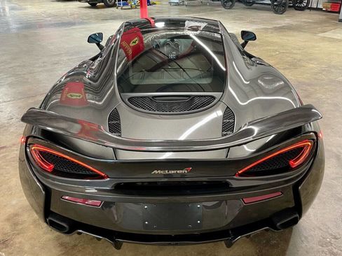 Used 2017 McLaren 570S image 29