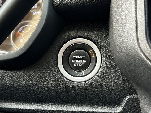 Used 2020 RAM 2500 Tradesman image 20