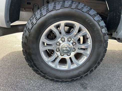 Used 2016 RAM 2500 Laramie image 40