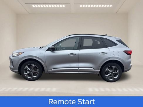 Used 2023 Ford Escape ST-Line w/ Tech Pack #1 image 4