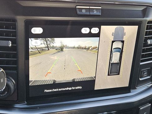 New 2026 Ford F250 Lariat w/ Black Appearance Package image 16