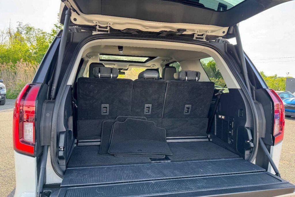 Used 2025 Ford Expedition Active AWD/4WD image 19