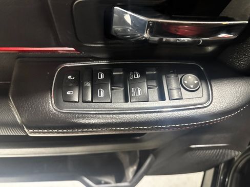 Used 2016 RAM 1500 Rebel w/ Luxury Group image 19