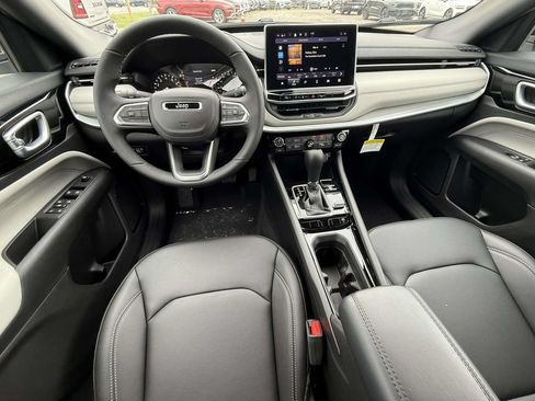 New 2026 Jeep Compass Limited AWD/4WD image 15