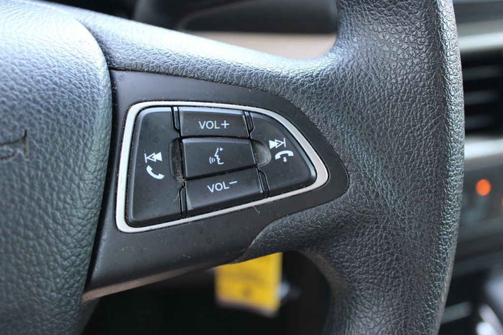 Used 2020 Ford EcoSport S FWD image 31