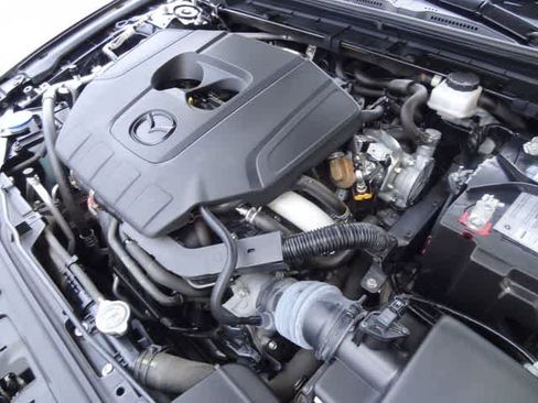 Used 2024 MAZDA MAZDA3 s FWD image 30