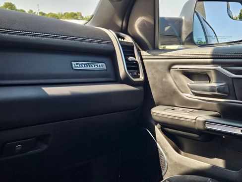 Used 2024 RAM 1500 Laramie image 11