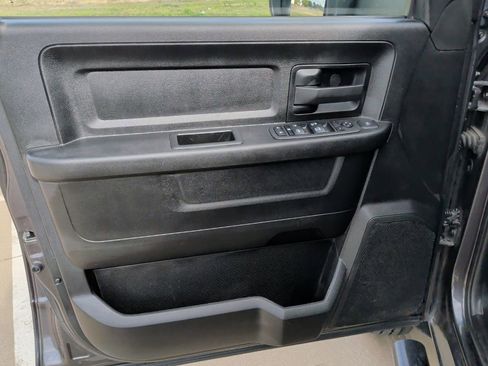 Used 2023 RAM 5500 Tradesman image 9