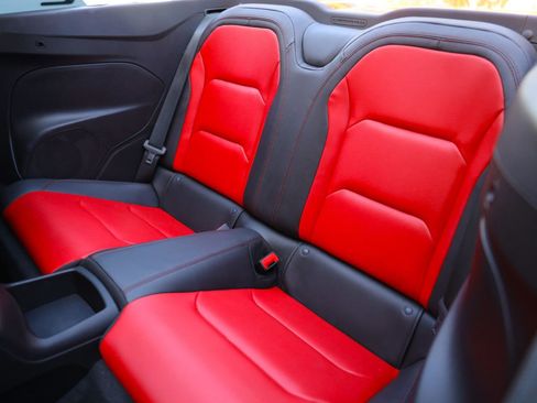Used 2019 Chevrolet Camaro SS RWD image 45
