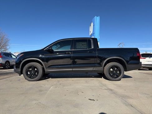 New 2026 Honda Ridgeline Black Edition image 9