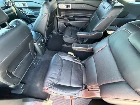 Used 2023 Ford Explorer ST w/ Equipment Group 401A AWD/4WD image 13