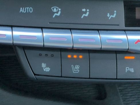 Used 2023 Cadillac CT5 Sport w/ Climate Package image 23