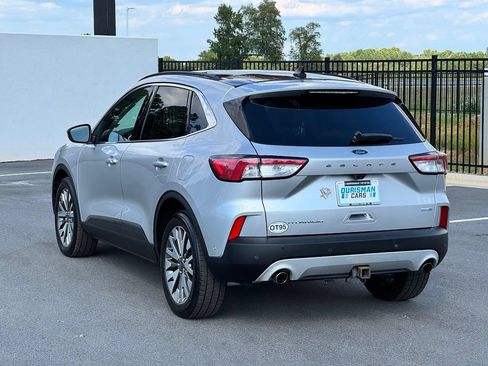 Used 2020 Ford Escape Titanium AWD/4WD image 8