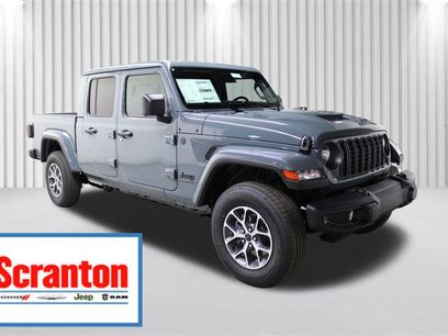 New 2026 Jeep Gladiator Sport